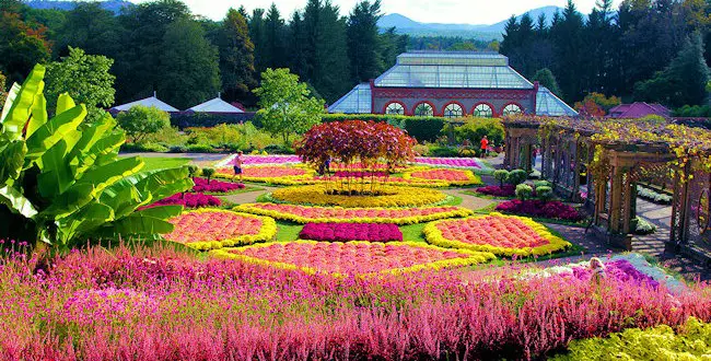 Five of the World's Most Beautiful Gardens